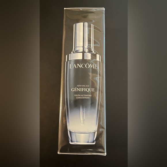 Lancôme Advanced Génifique Radiance Boosting Serum- NEW - Picture 3 of 3
